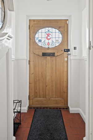 Photo 13- click for photo gallery